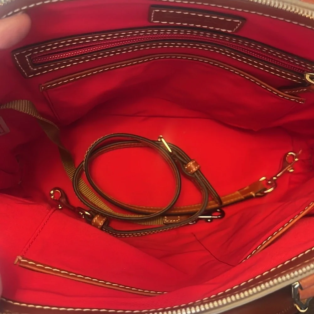 Dooney & Bourke Pebble Grain Zip Zip Gray and Brown Women's Bag satchel purse